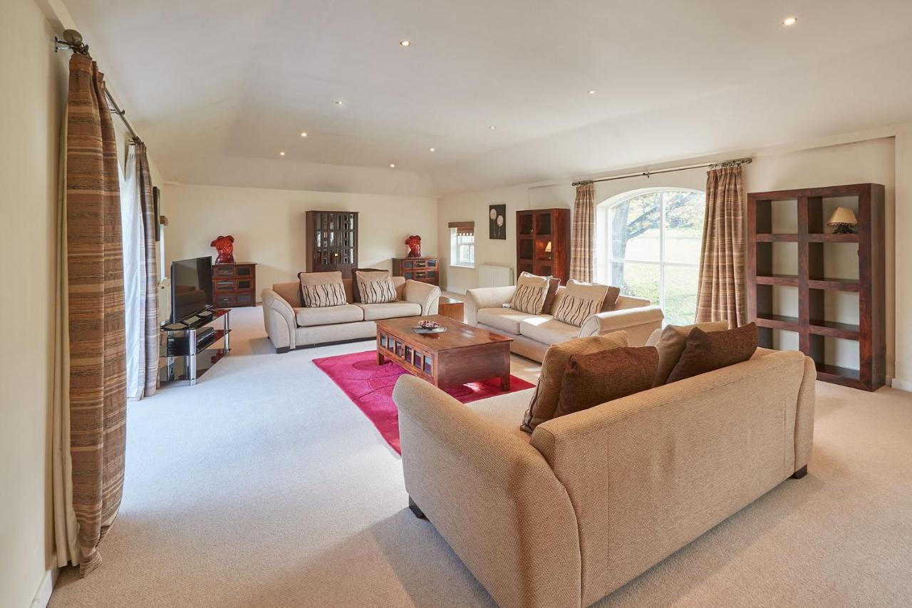 Host & Stay - Folkton Cottages Scarborough Eksteriør billede